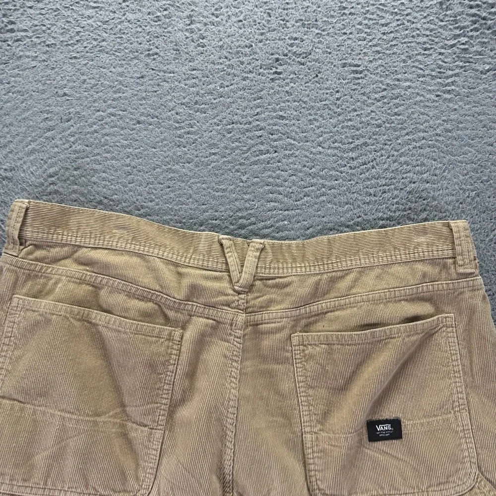 VTG Vans Shorts Mens 40 Brown Cotton Corduroy Carpenter Loose Skateboard Baggy